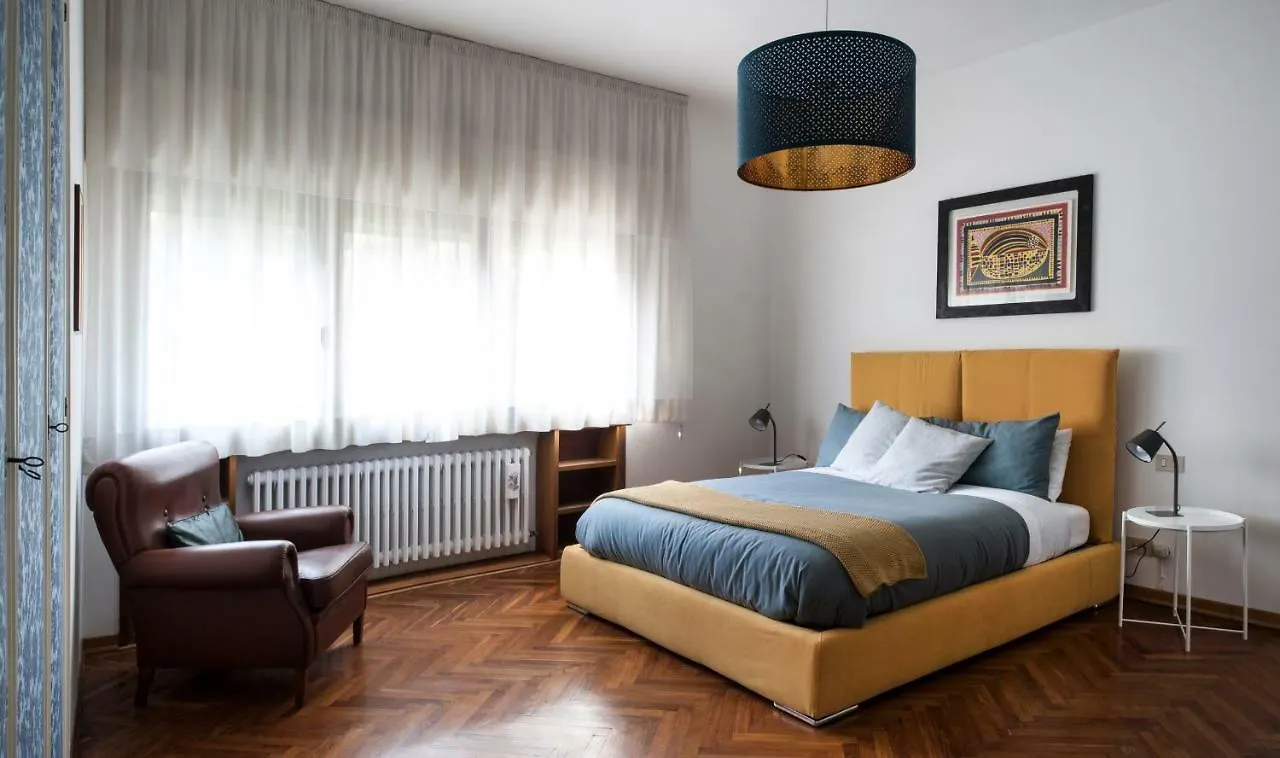 Casa Lunia Guesthouse Mestre