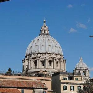 Di Fronte Cupola 4*, Rzym Włochy